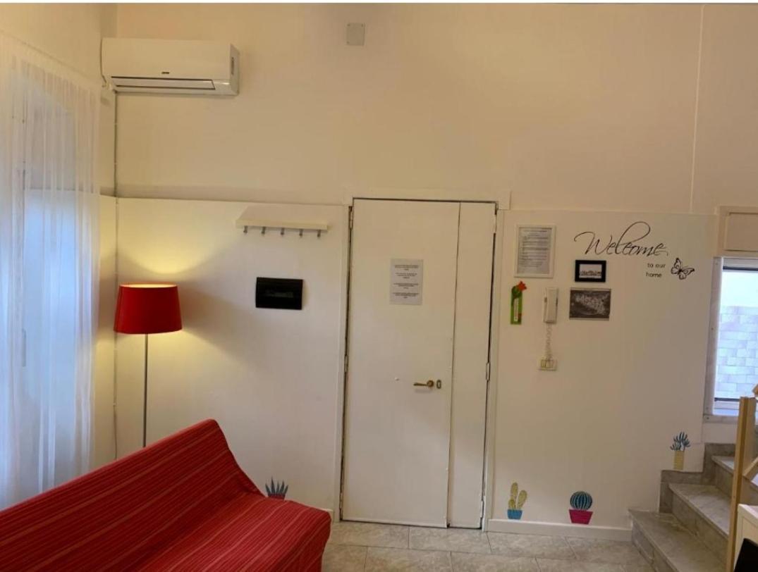 Apartmán The Airport House Katánie Exteriér fotografie