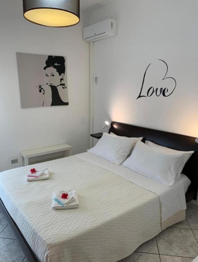 Apartmán The Airport House Katánie Exteriér fotografie